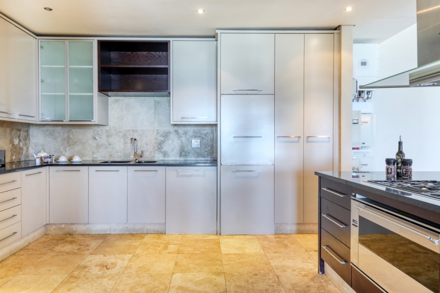 To Let 3 Bedroom Property for Rent in Bakoven Western Cape